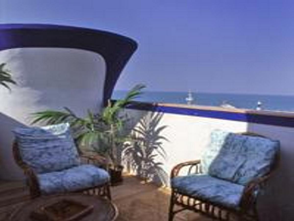 Residence Darsena Cattolica Exterior foto